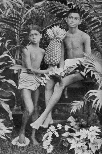 Рис. 56. Сингалезские дети
